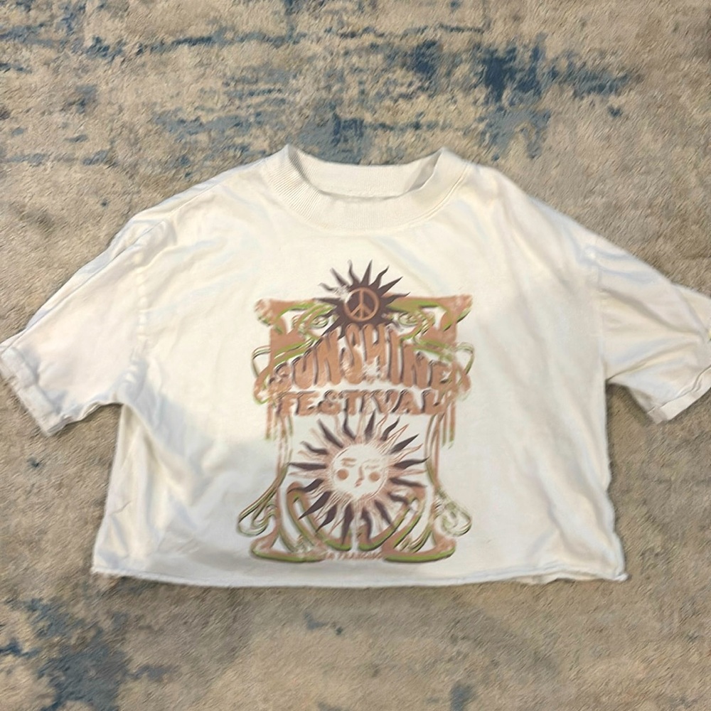 Girls crop T-shirt. Size 10